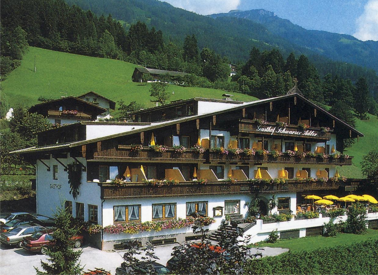 Hotel Schwarzer Adler Hippach Eksteriør bilde